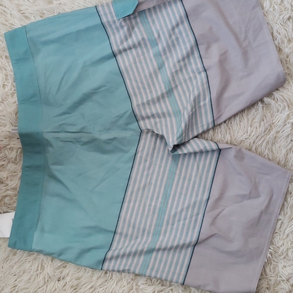 🌊Billabong Board Shorts 🌊 - Picture 5 of 5